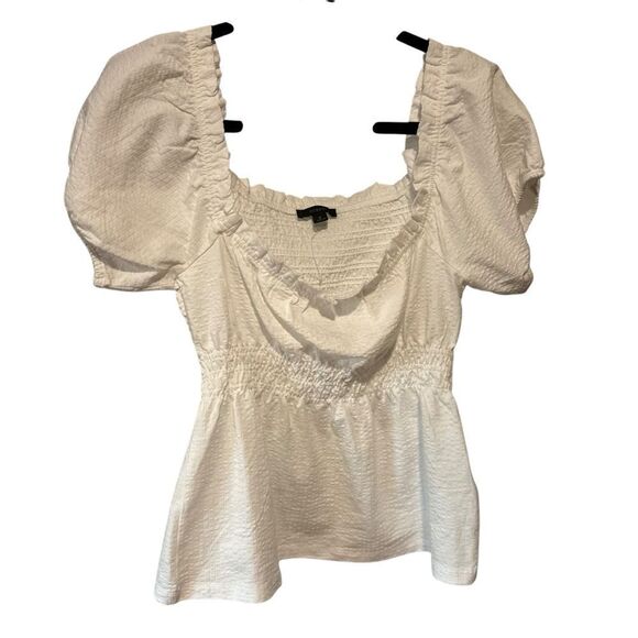 J. Crew J Crew Seersucker Smocked White Puff Sleeve Top - Picture 2 of 6